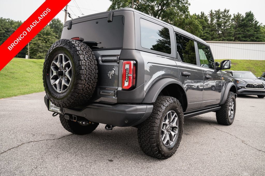 Used 2024 Ford Bronco Badlands AWD/4WD image 8