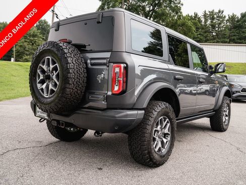 Used 2024 Ford Bronco Badlands AWD/4WD image 8