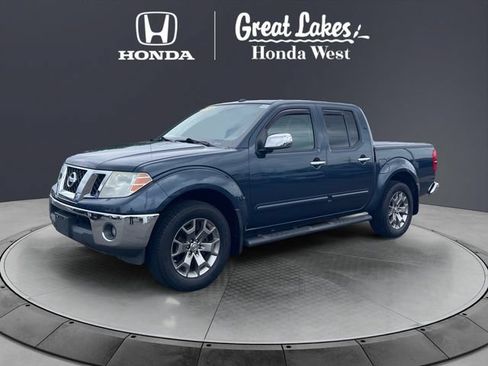 Used 2015 Nissan Frontier SL w/ Moonroof Package AWD/4WD image 1