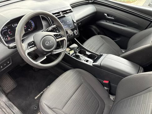 Used 2024 Hyundai Santa Cruz SE AWD/4WD image 4
