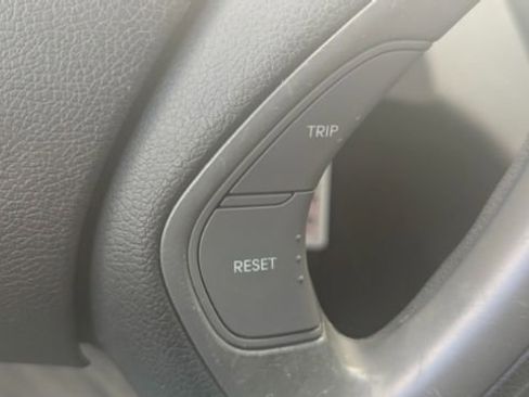 Used 2011 Hyundai Sonata GLS image 26