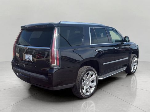 Used 2020 Cadillac Escalade Premium Luxury AWD/4WD image 3