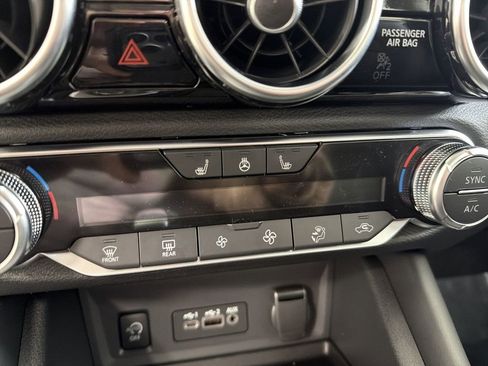 Certified 2025 Nissan Sentra SR w/ SR Premium Package image 28