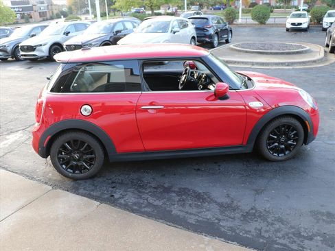 Used 2020 MINI Cooper S w/ Storage Package image 5