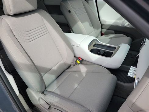 New 2026 Hyundai Palisade SE image 16