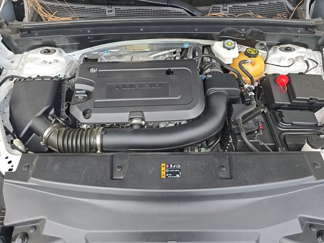 Used 2024 Buick Envision Preferred AWD/4WD image 13
