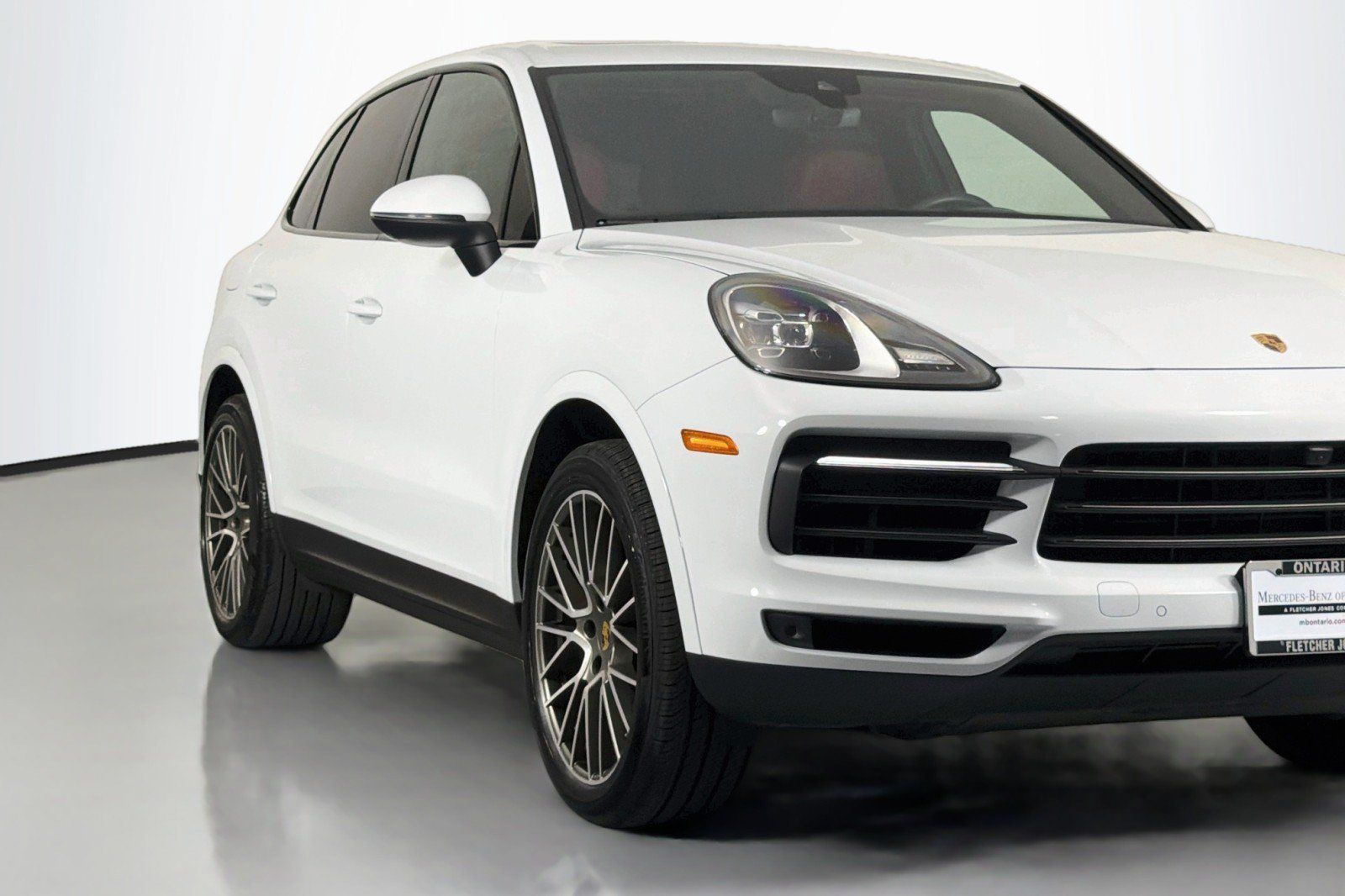 Used 2023 Porsche Cayenne Platinum Edition AWD/4WD image 14