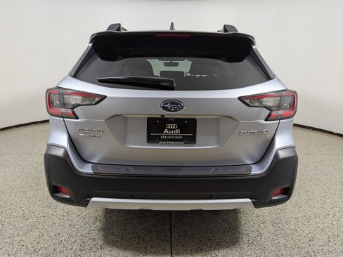 Used 2024 Subaru Outback Limited w/ Popular Package #2 image 6