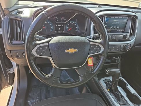 Used 2021 Chevrolet Colorado LT w/ Fleet Safety Package image 40