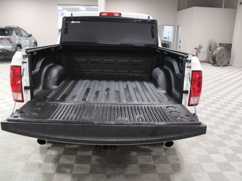 Used 2017 RAM 1500 Big Horn image 14