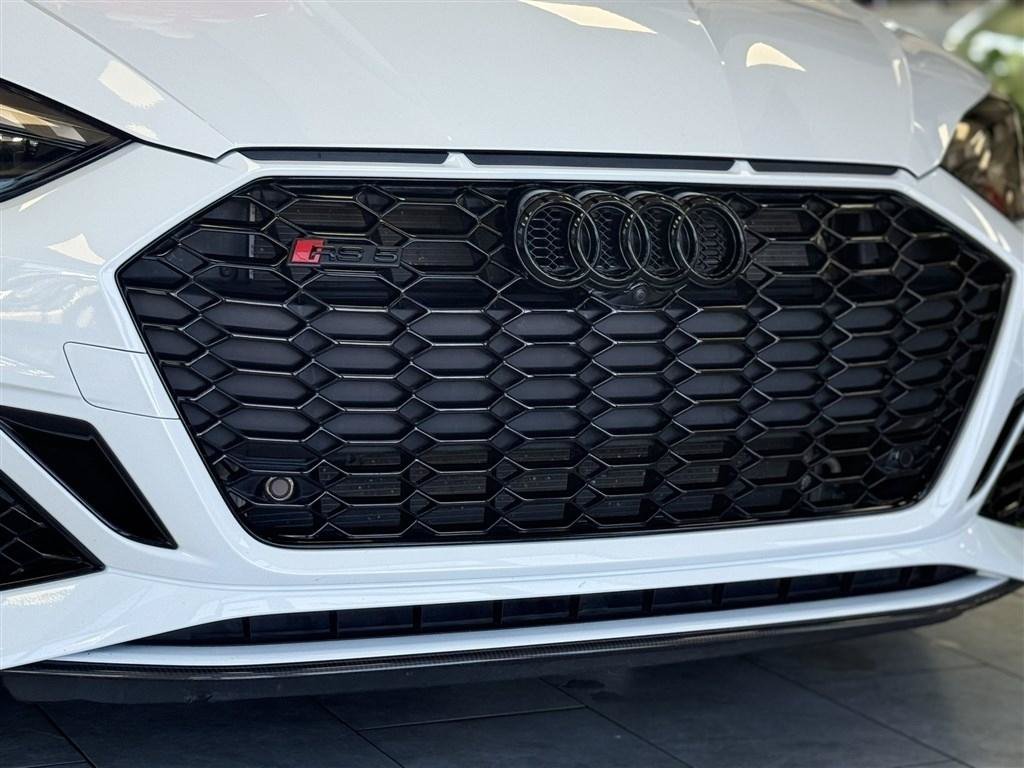 Used 2022 Audi RS 5 Sportback AWD/4WD image 10