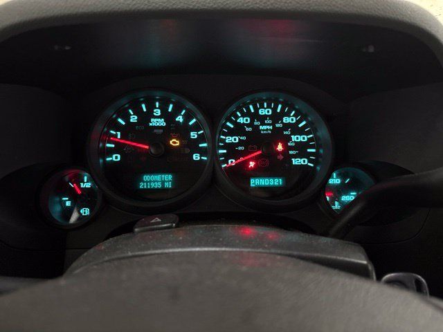 Used 2011 Chevrolet Silverado 1500 W/T w/ LS Package RWD image 21
