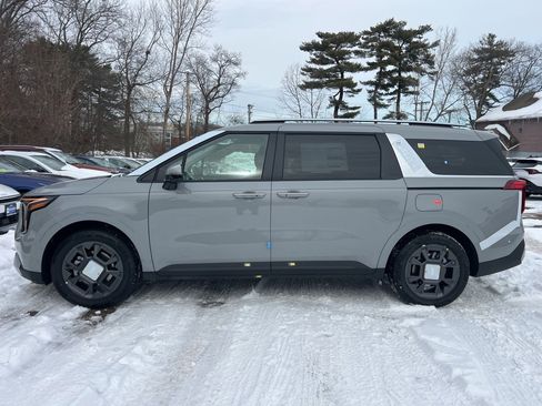 New 2026 Kia Carnival EX image 2