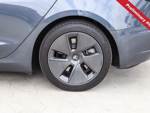Used 2022 Tesla Model 3 Long Range AWD/4WD image 12