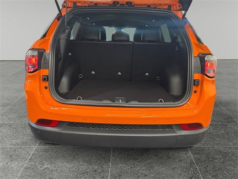 New 2026 Jeep Compass Limited image 12