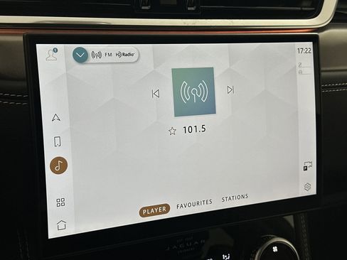 Used 2026 Jaguar F-PACE R-Dynamic S image 22