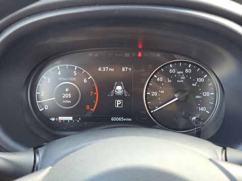 Used 2024 Nissan Kicks SV FWD image 30