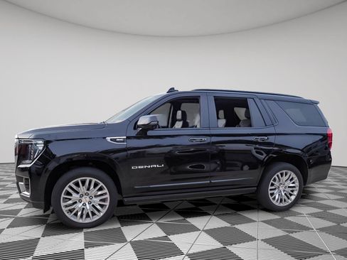 Used 2022 GMC Yukon Denali AWD/4WD image 4