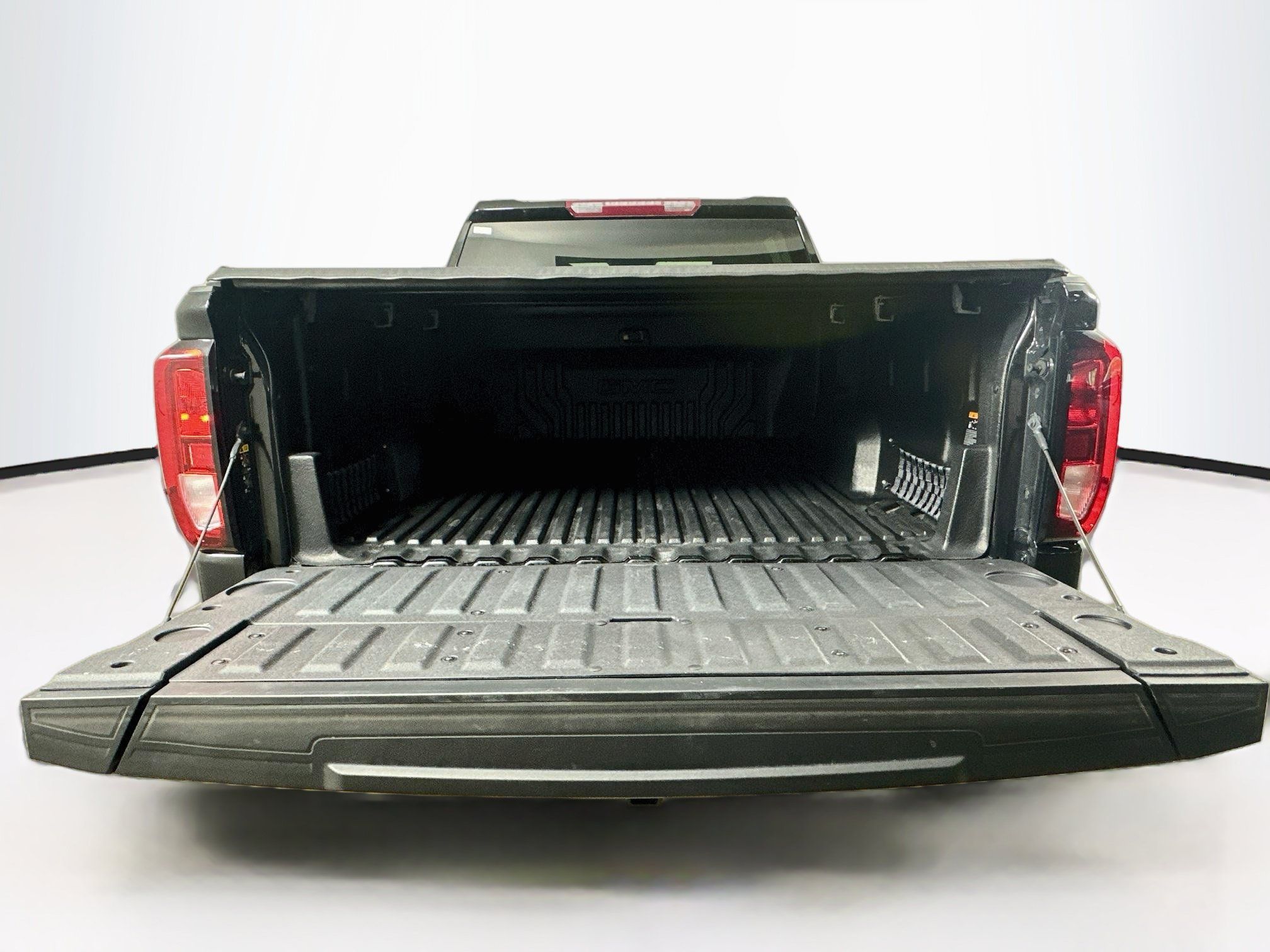 Used 2024 GMC Sierra 1500 Elevation AWD/4WD image 28