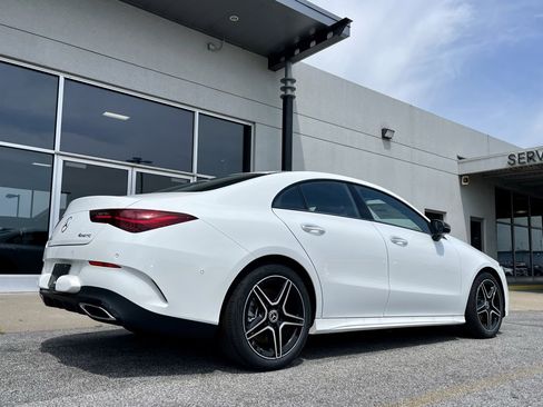 Used 2025 Mercedes-Benz CLA 250 4MATIC image 7