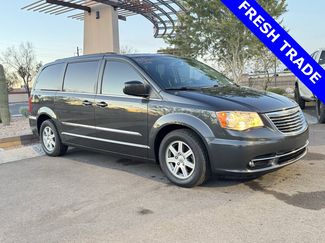 Used 2012 Chrysler Town & Country Touring video 1