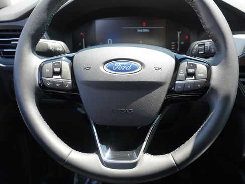 Used 2023 Ford Escape Active AWD/4WD image 25