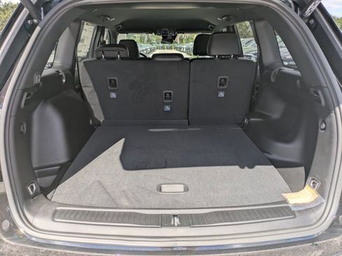 New 2025 Jeep Grand Cherokee Limited w/ Black Appearance Package image 11