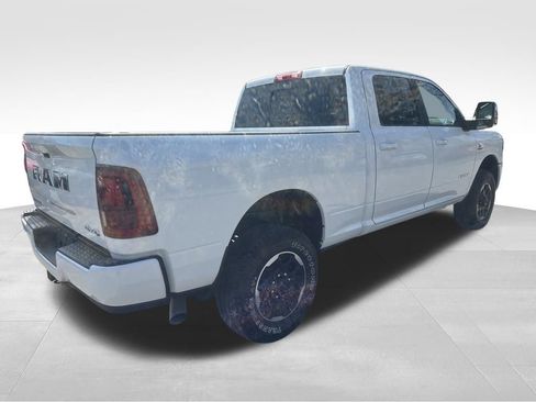 Used 2026 RAM 2500 Laramie AWD/4WD image 24