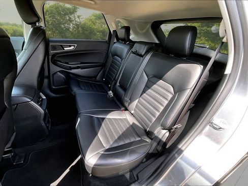 Used 2022 Ford Edge SEL w/ Convenience Package AWD/4WD image 26