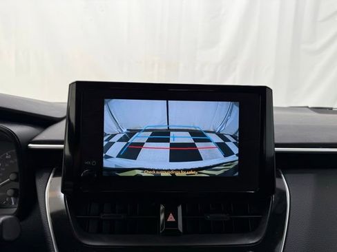 Used 2024 Toyota Corolla LE image 32