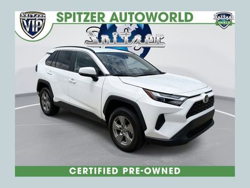 Used 2025 Toyota RAV4 XLE AWD/4WD image 1