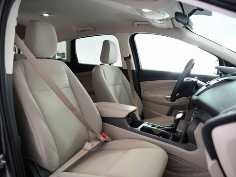 Used 2018 Ford Escape SE image 52