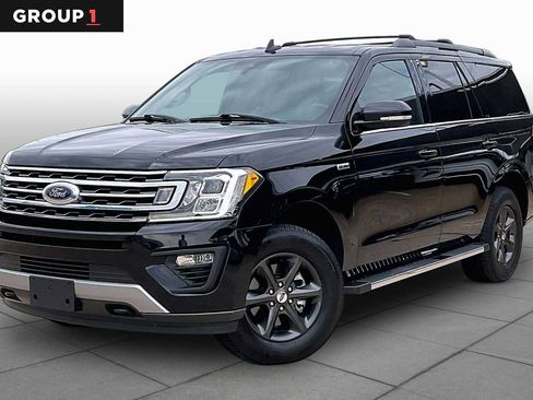 Used 2019 Ford Expedition XLT w/ Equipment Group 202A AWD/4WD image 1