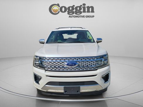 Used 2019 Ford Expedition Platinum RWD image 5