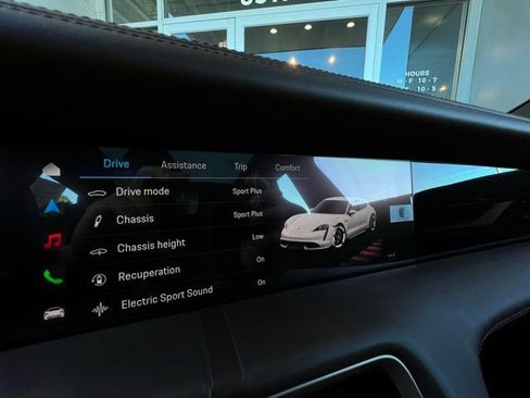 Used 2024 Porsche Taycan GTS w/ Premium Package image 30