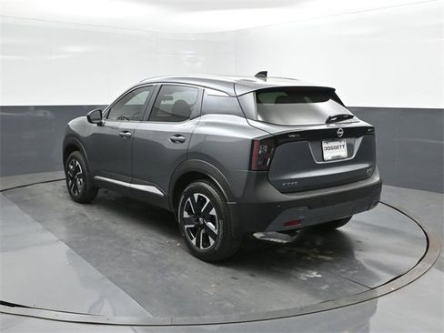 New 2026 Nissan Kicks SV w/ SV Premium Package image 5