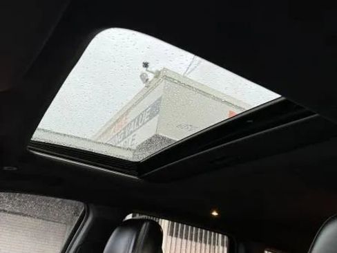 Used 2018 Jeep Grand Cherokee Limited image 27