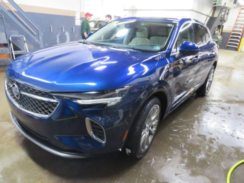 Used 2023 Buick Envision Avenir AWD/4WD image 3