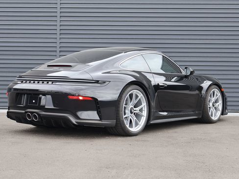 Used 2026 Porsche 911 GT3 RWD image 9