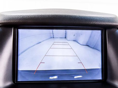 Used 2018 Chevrolet Tahoe LT AWD/4WD image 16