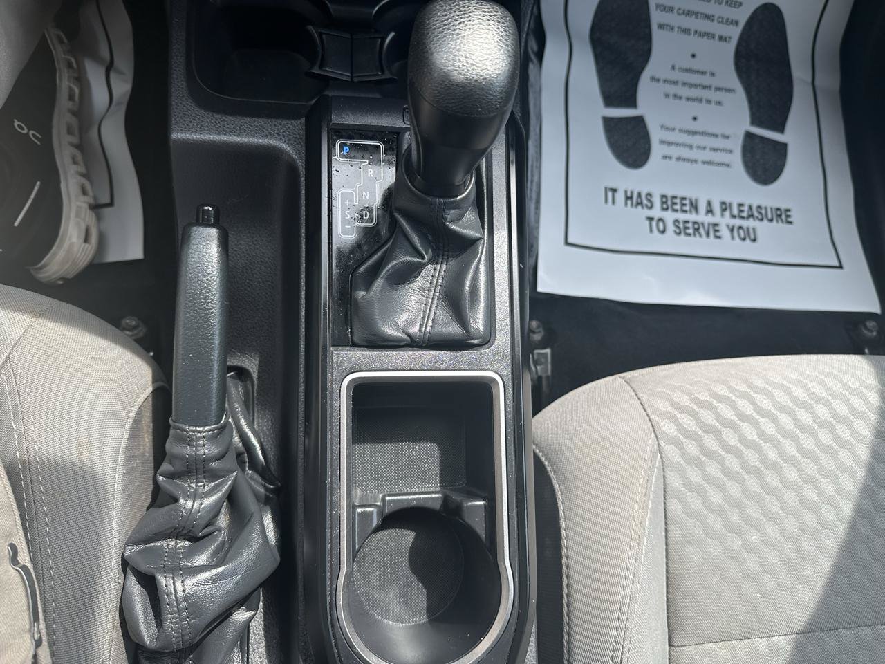 Used 2022 Toyota Tacoma SR RWD image 16