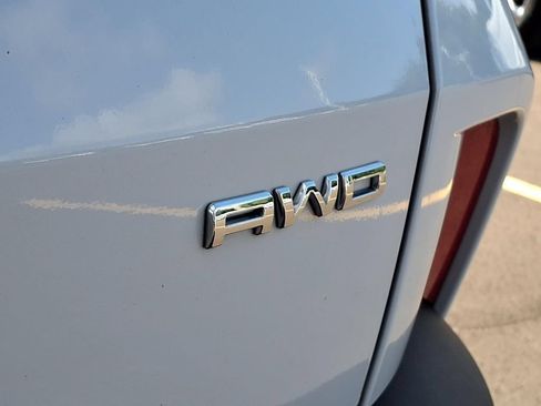 Used 2025 Ford Escape ST-Line Select AWD/4WD image 9