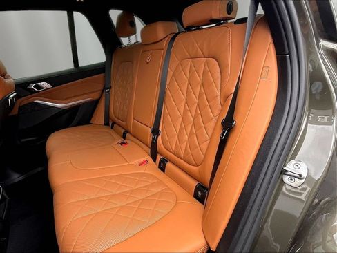 Used 2024 BMW X5 xDrive40i w/ Premium Package AWD/4WD image 21