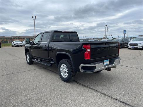 Used 2021 Chevrolet Silverado 3500 LTZ w/ LTZ Convenience Package AWD/4WD image 4