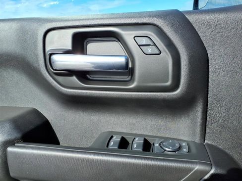 Used 2024 Chevrolet Silverado 1500 Custom Trail Boss image 6