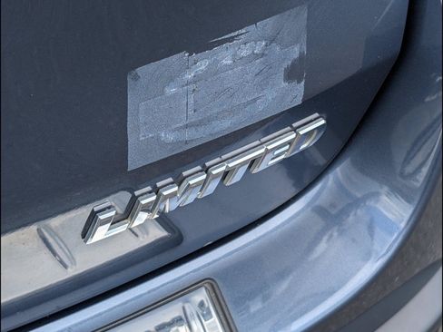 Used 2016 Toyota Highlander Limited FWD image 8