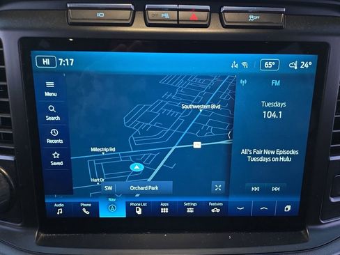 Used 2023 Ford F150 Platinum w/ Trailer Tow Package image 21