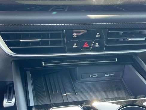 New 2025 Volkswagen Atlas SEL Premium R-Line image 21