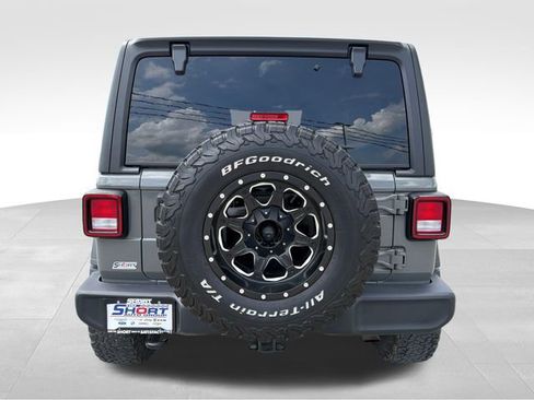 Used 2020 Jeep Wrangler Sport AWD/4WD image 7