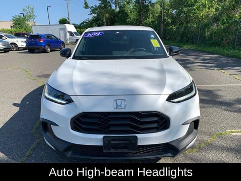 Used 2024 Honda HR-V Sport image 8